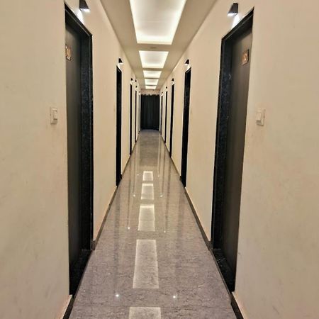 Hotel Shiv Mangalam Near Kashi Vishwanath Tample Варанасі Екстер'єр фото