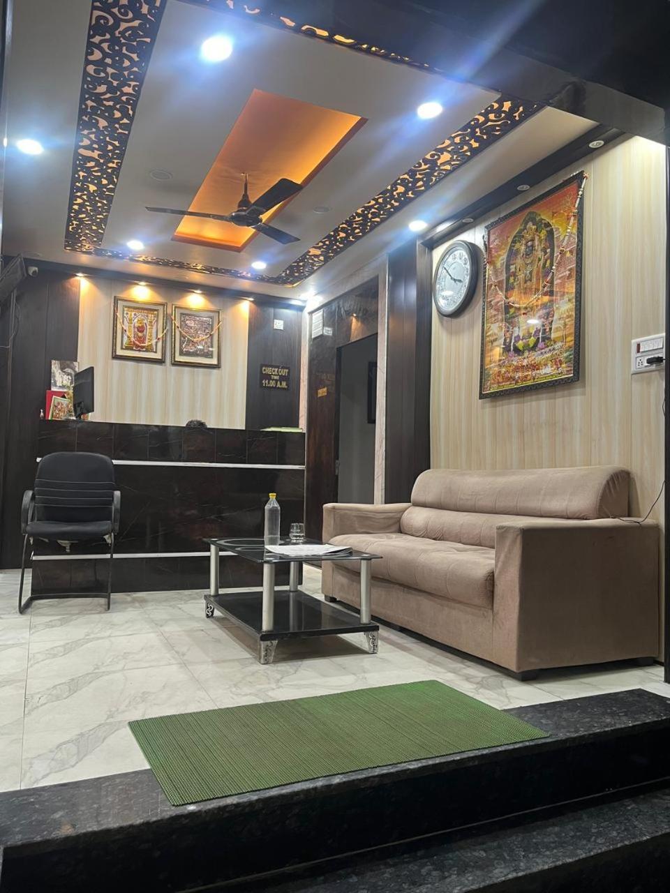 Hotel Shiv Mangalam Near Kashi Vishwanath Tample Варанасі Екстер'єр фото